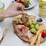 Nu Aria Taunus Relais