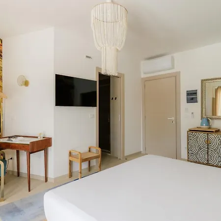 Nu Aria Taunus Relais 3*