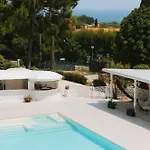 Nu Aria Taunus Relais Hotel Numana