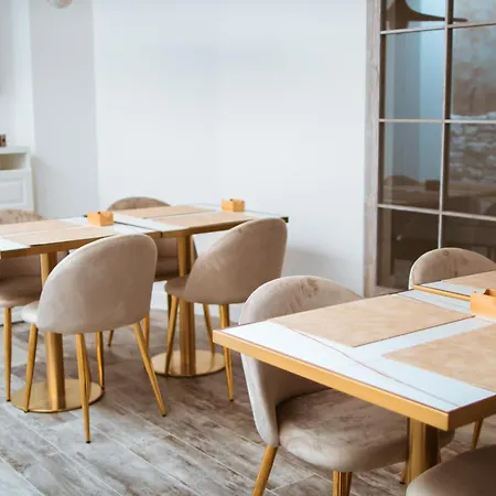 Nu Aria Taunus Relais Numana