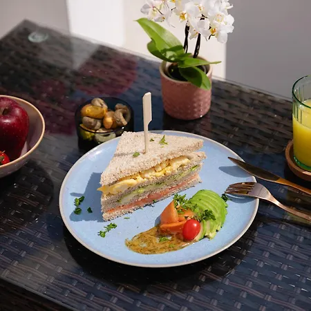 Nu Aria Taunus Relais Hotell Numana